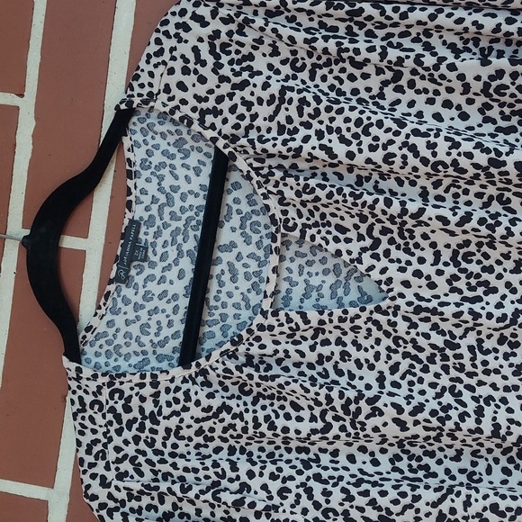 Adrianna Papell 2X Animal print blouse - Picture 1 of 5